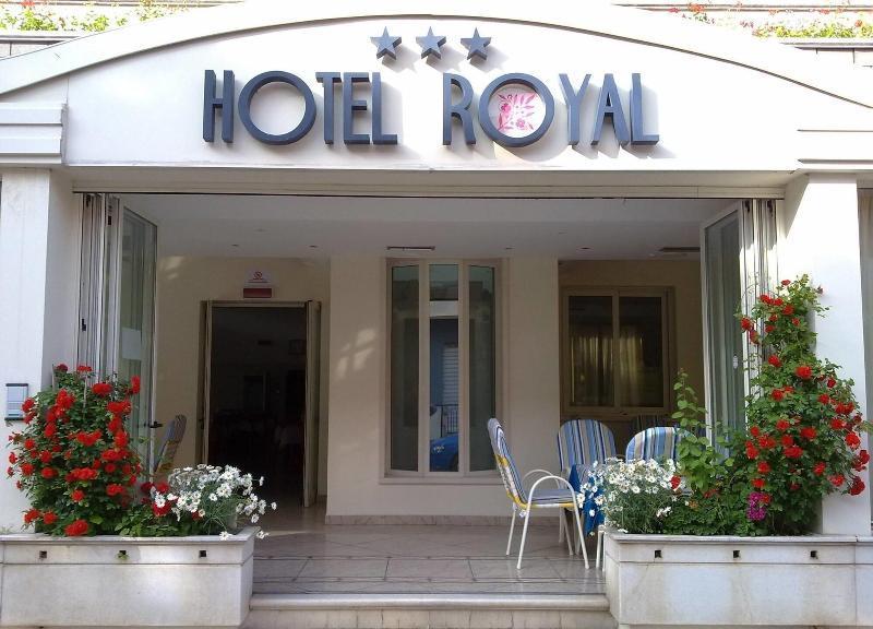 Hotel Royal Misano Adriatico Exterior photo