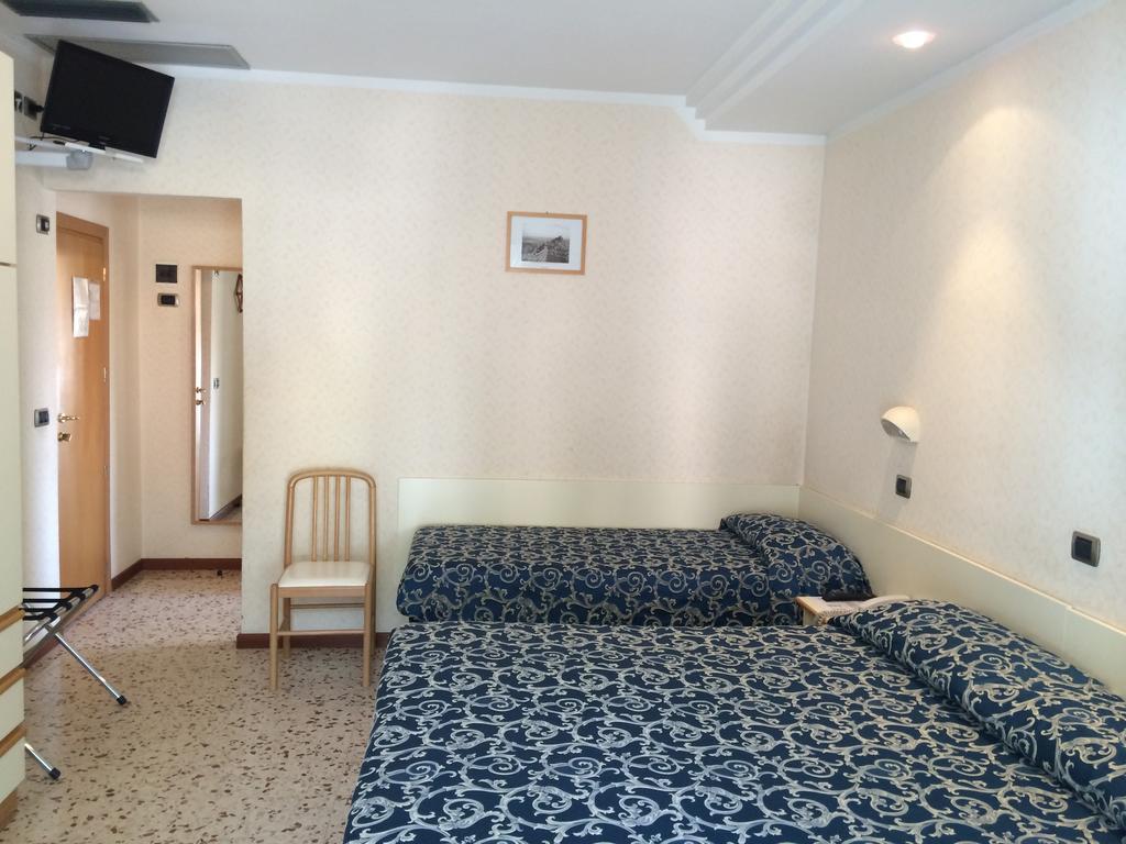 Hotel Royal Misano Adriatico Room photo